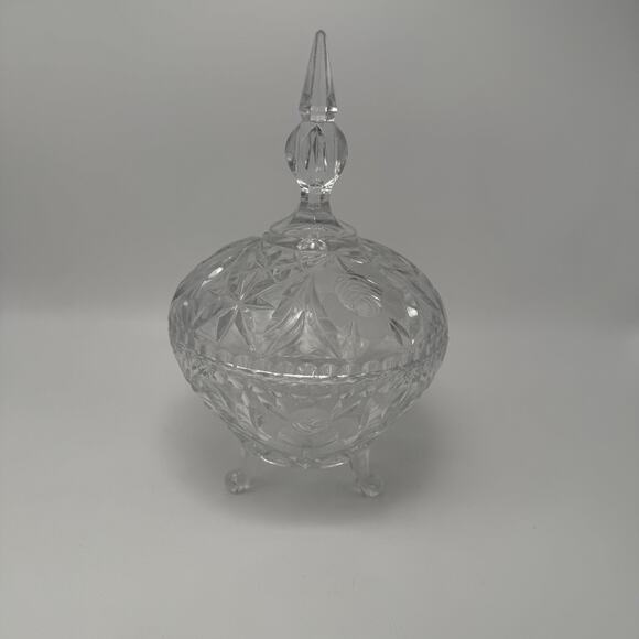 Unbranded Other - VTG Beautiful Clear Pressed Glass footed Candy dish w/ Spire lid Flower Pattern